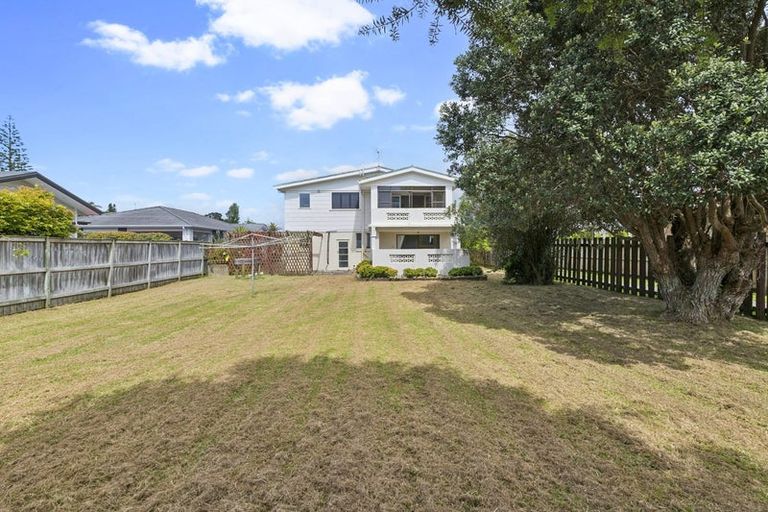 Photo of property in 27 Elizabeth Street, Orewa, 0931
