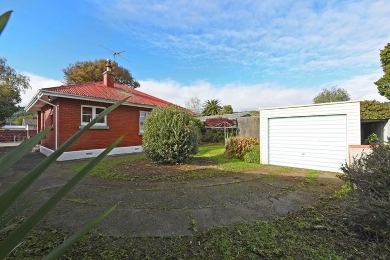 Photo of property in 2 Flavia Grove, Clouston Park, Upper Hutt, 5018