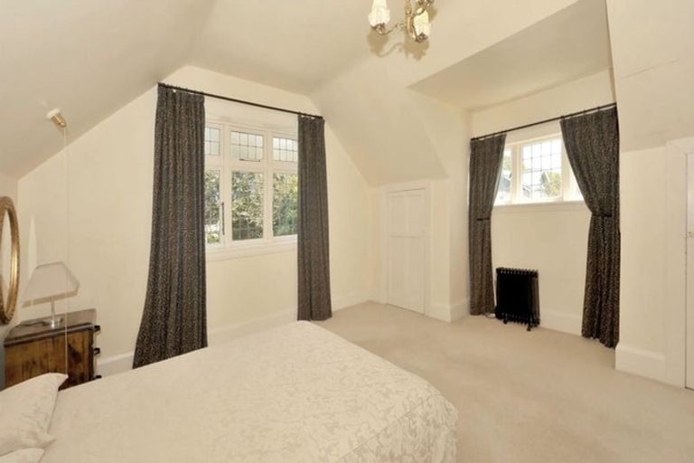 Photo of property in 284 Papanui Road, Merivale, Christchurch, 8052