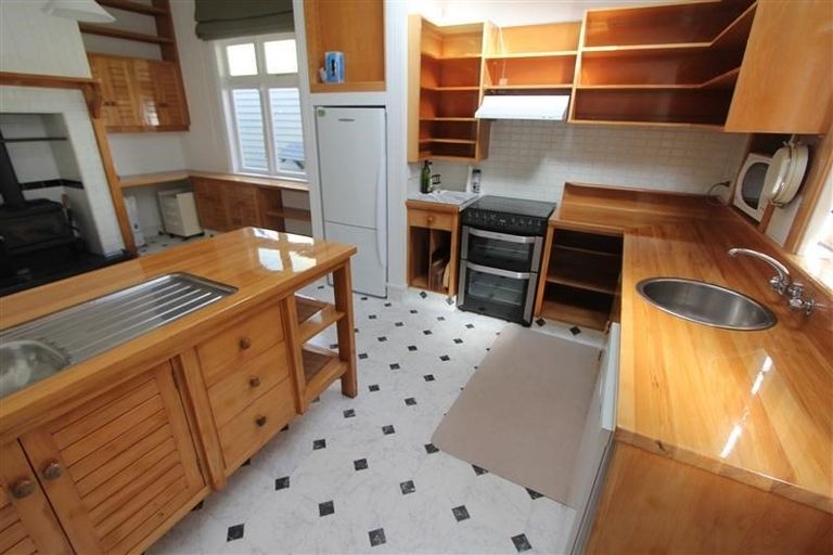 Photo of property in 76 Rakau Road, Hataitai, Wellington, 6021