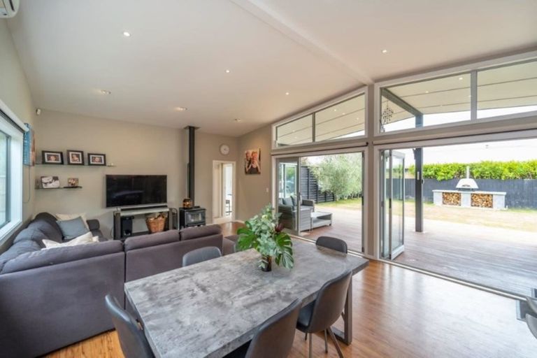 Photo of property in 15 Esther Street, Martinborough, 5711