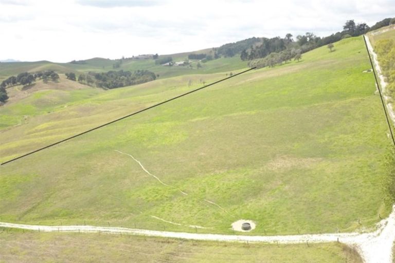 Photo of property in 182 Morrison Road, Arapohue, Dargaville, 0374