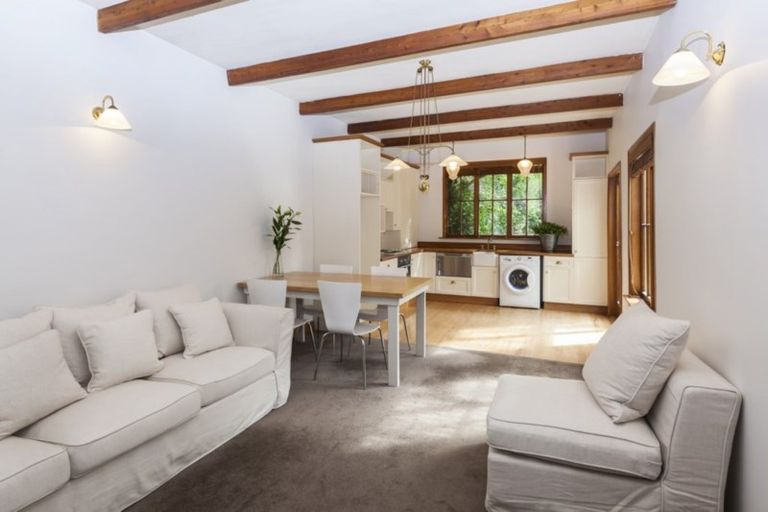 Photo of property in 137 Springfield Road, St Albans, Christchurch, 8014