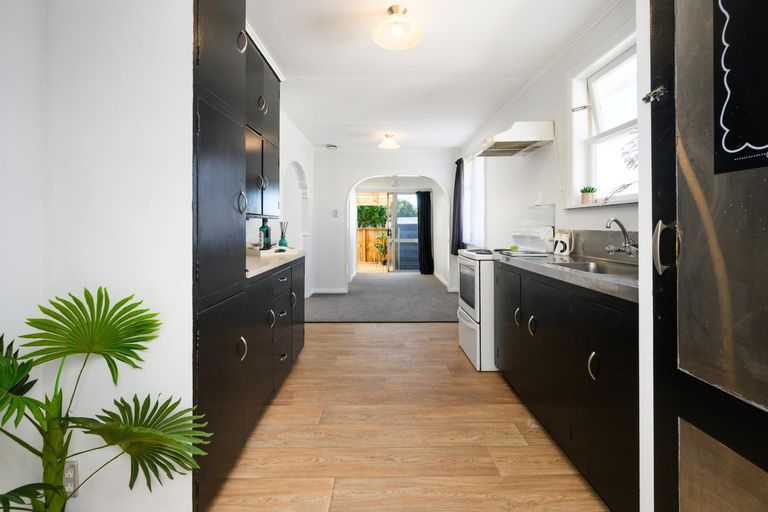 Photo of property in 33 Manchester Street, Takaro, Palmerston North, 4412