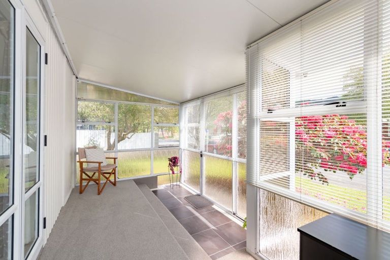 Photo of property in 100 Clouston Park Road, Clouston Park, Upper Hutt, 5018