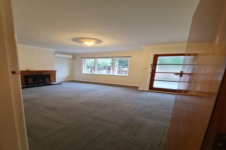 Photo of property in 2/62 Gibbons Street, Ebdentown, Upper Hutt, 5018
