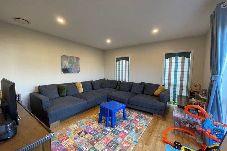 Photo of property in 5 Moko Lane, Greenhithe, Auckland, 0632