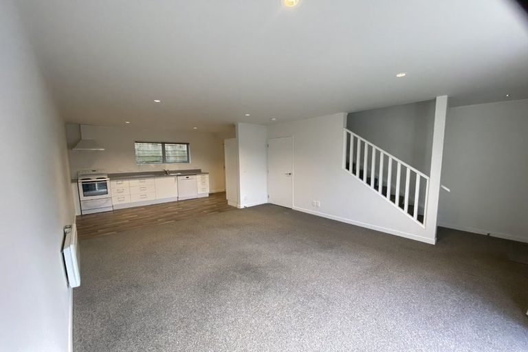 Photo of property in 4/8 Middleton Road, Johnsonville, Wellington, 6037