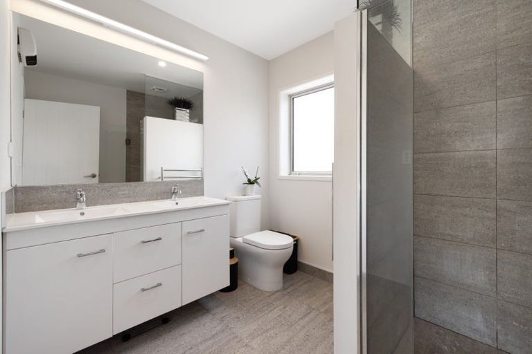 Photo of property in 112 Palm Springs Boulevard, Papamoa Beach, Papamoa, 3118