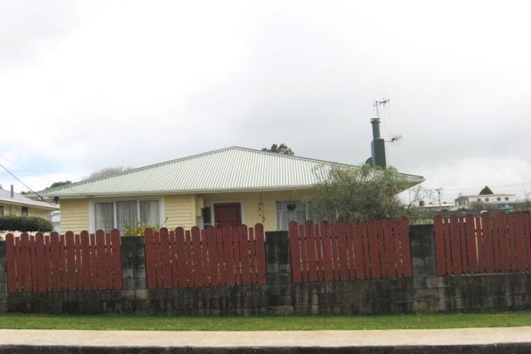 Photo of property in 5 Cambridge Street, Te Kamo, Whangarei, 0112