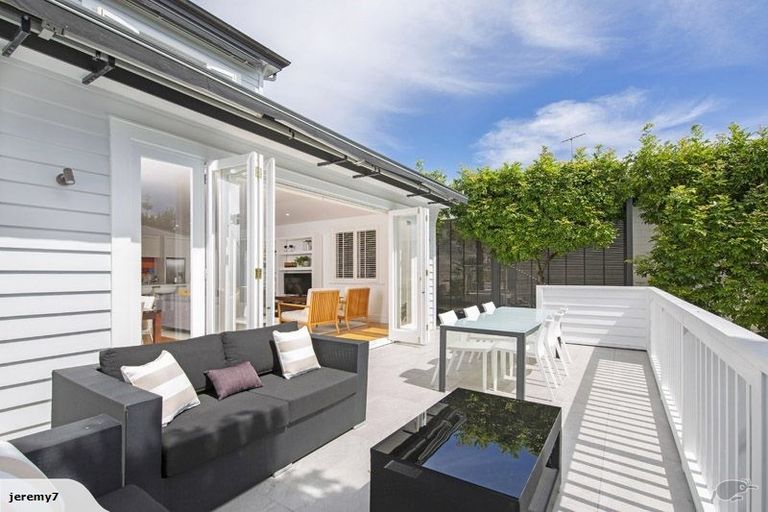 Photo of property in 11 Vine Street, Saint Marys Bay, Auckland, 1011