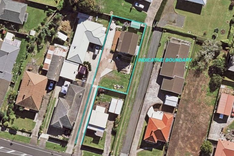 Photo of property in 2/104 Tui Road, Papatoetoe, Auckland, 2025