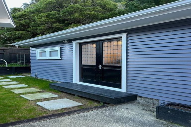 Photo of property in 56 Sunny Grove, Wainuiomata, Lower Hutt, 5014