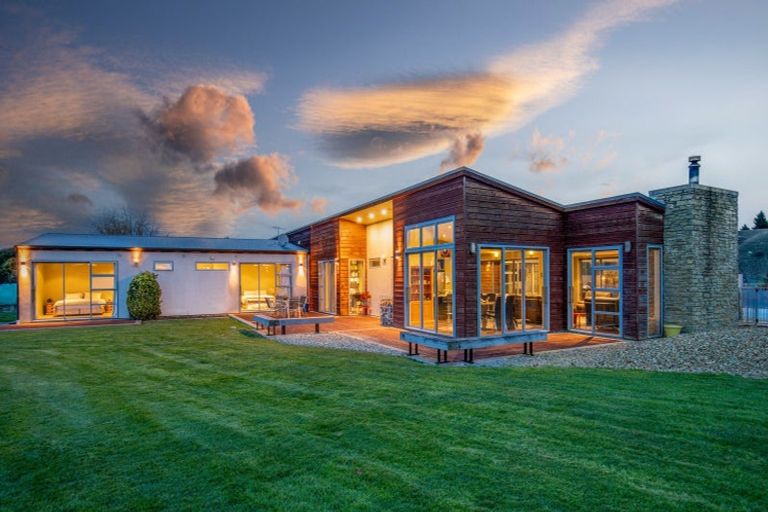 Photo of property in 80 Waikerikeri Vly Road, Springvale, Alexandra, 9391