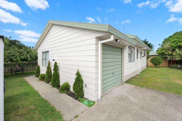 Photo of property in 12 Belray Place, Papamoa Beach, Papamoa, 3118