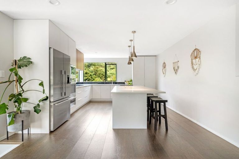 Photo of property in 1/62 Stapleford Crescent, Browns Bay, Auckland, 0630