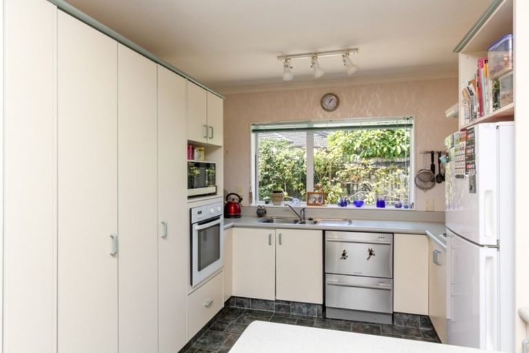 Photo of property in 169b Heta Road, Highlands Park, New Plymouth, 4312