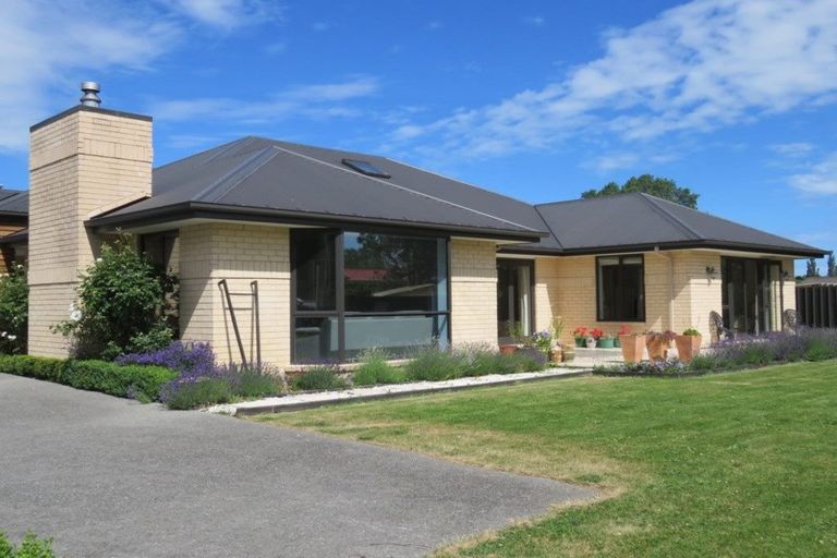 Photo of property in 1 Kennedy Street, Geraldine, 7930