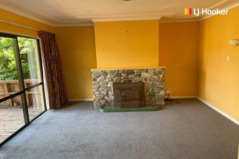 Photo of property in 31 Kaikorai Valley Road, Kaikorai, Dunedin, 9010