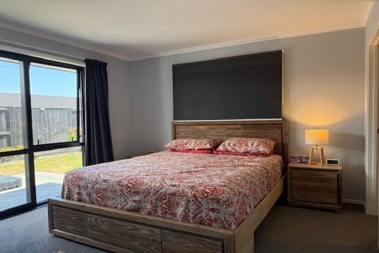 Photo of property in 35 Te Wharo Drive, Papamoa, 3118