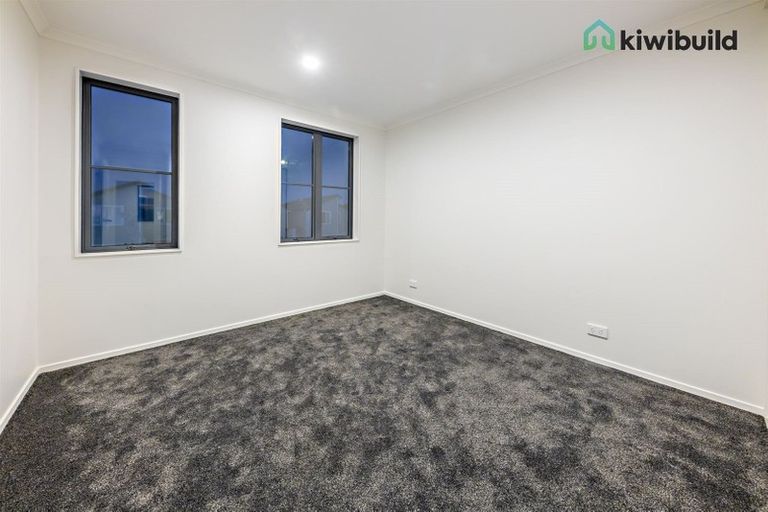 Photo of property in 28 Bellbird Street, Papakura, 2110