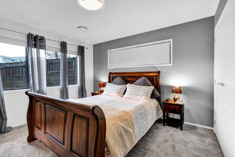 Photo of property in 40 Redwood Crescent, Hurdon, New Plymouth, 4310