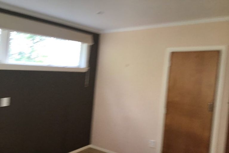 Photo of property in 10 Hohiria Street, Waikanae Beach, Waikanae, 5036