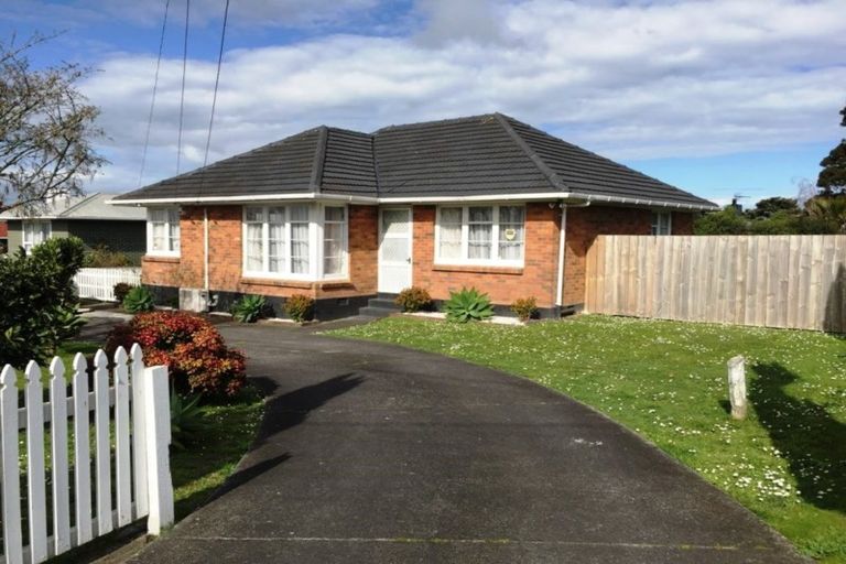 Photo of property in 19 Fleming Street, Manurewa East, Auckland, 2102