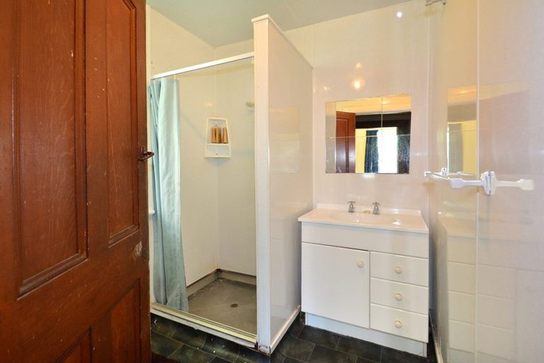 Photo of property in 122 Harbour Terrace, North Dunedin, Dunedin, 9016