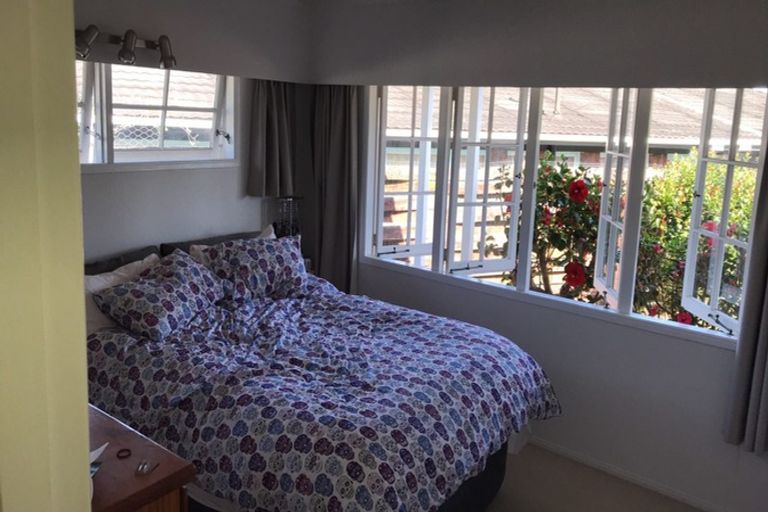 Photo of property in 37 Hanover Place, Pahurehure, Papakura, 2113