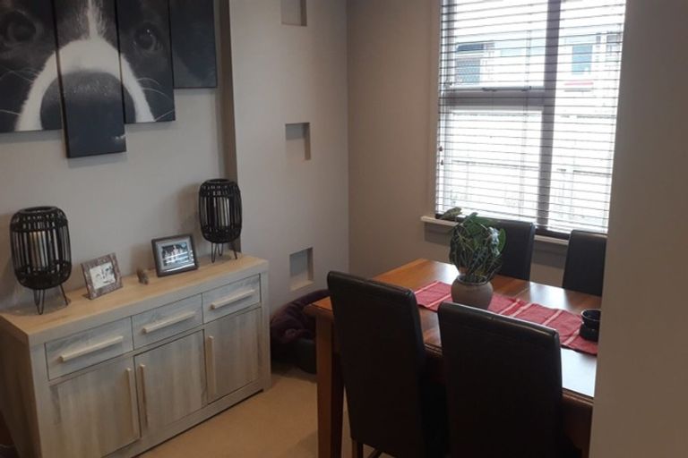 Photo of property in 33 Wingate Street, Redwood, Christchurch, 8051