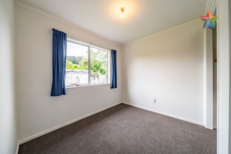 Photo of property in 3 Moonstone Grove, Birchville, Upper Hutt, 5018