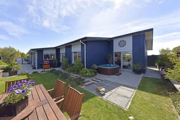 Photo of property in 57 Tutaipatu Avenue, Pegasus, 7612