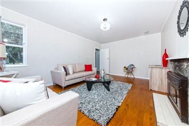 Photo of property in 58 Universal Drive, Henderson, Auckland, 0610