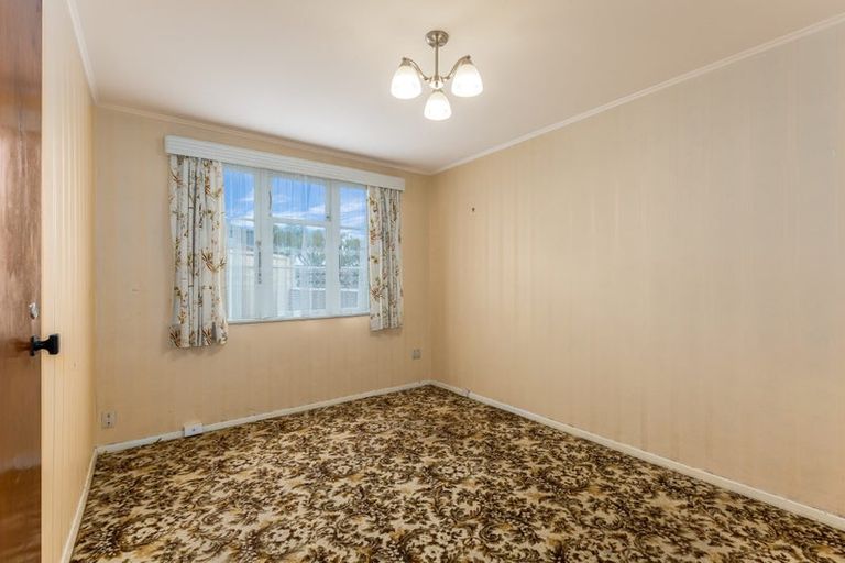 Photo of property in 9 Taine Street, Taita, Lower Hutt, 5011