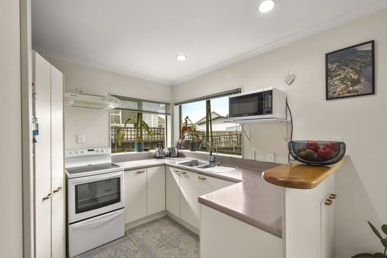 Photo of property in 1/919 Whangaparaoa Road, Manly, Whangaparaoa, 0930