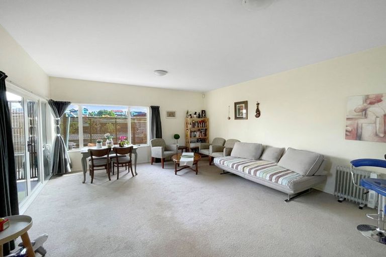 Photo of property in 1/112 Clarence Street, Hamilton Lake, Hamilton, 3204