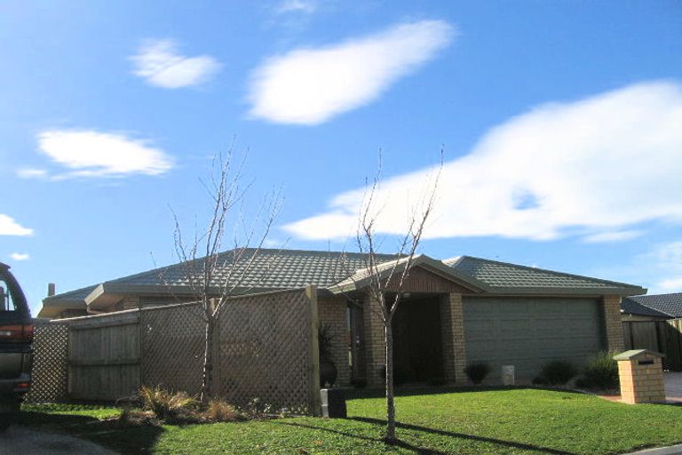 Photo of property in 9 Blythfield Place, Taradale, Napier, 4112