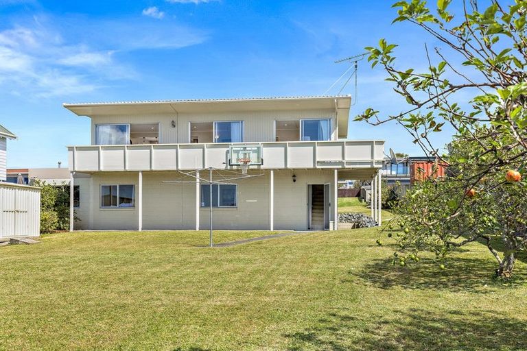 Photo of property in 8 Kotuku Place, Snells Beach, 0920