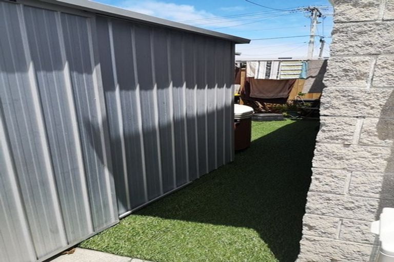 Photo of property in 2/19 Byron Street, Miramar, Wellington, 6022