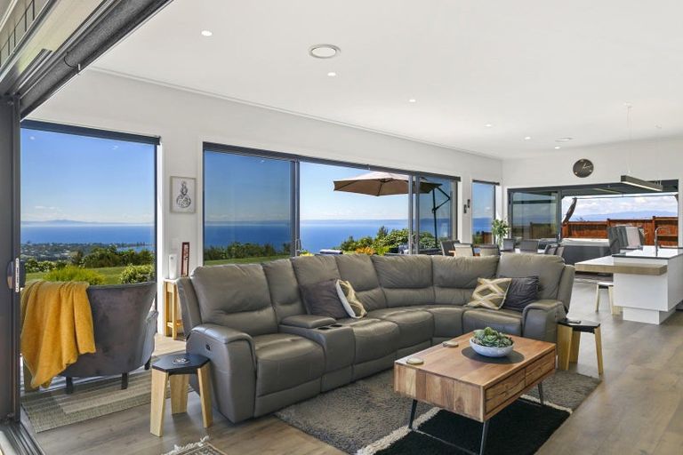 Photo of property in 21 Rangikatea Road, Omori, Turangi, 3381