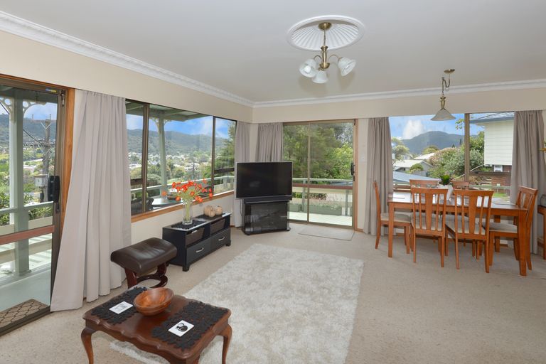 Photo of property in 52 Hilltop Avenue, Morningside, Whangarei, 0110