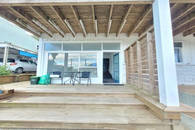 Photo of property in 27 Mckenzie Avenue, Arkles Bay, Whangaparaoa, 0932