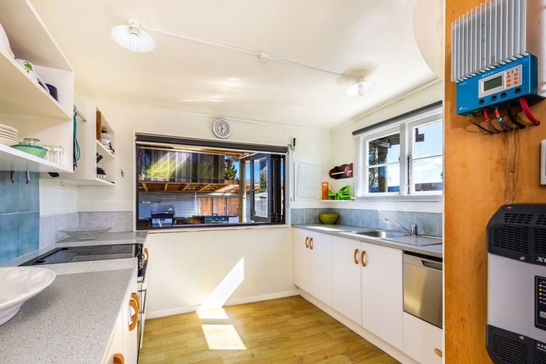 Photo of property in 13 Rangatira Drive, Mangakino, 3421