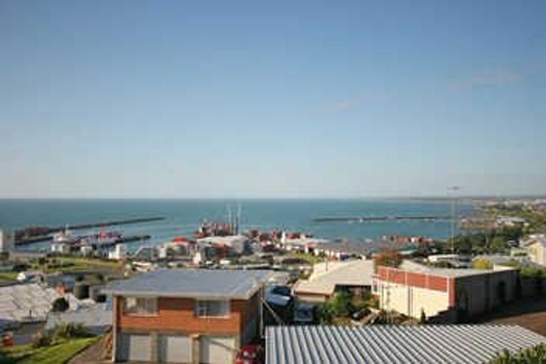 Photo of property in 23b Port View Crescent, Moturoa, New Plymouth, 4310