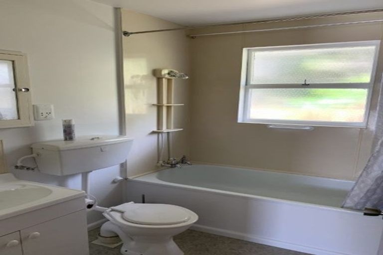 Photo of property in 2/31 Rosedale Place, Avonhead, Christchurch, 8042