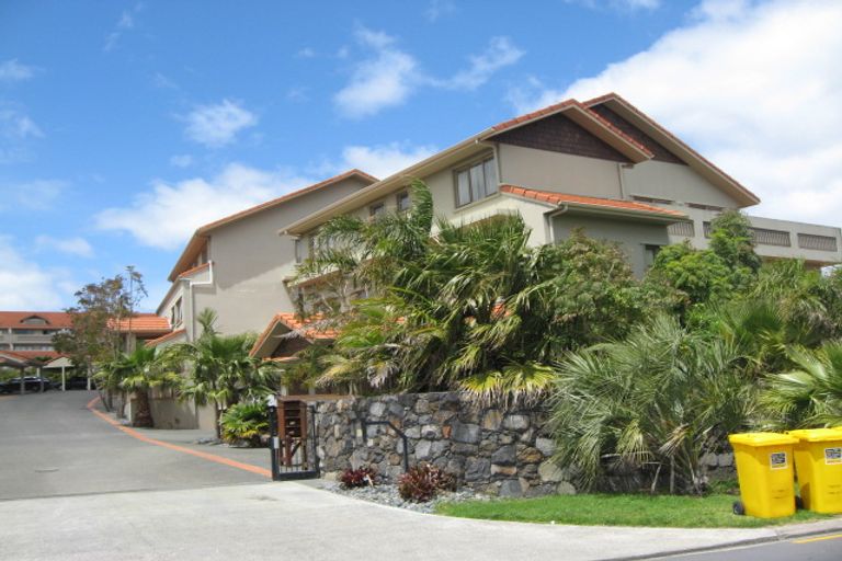 Photo of property in 7/340l Gulf Harbour Drive, Gulf Harbour, Whangaparaoa, 0930