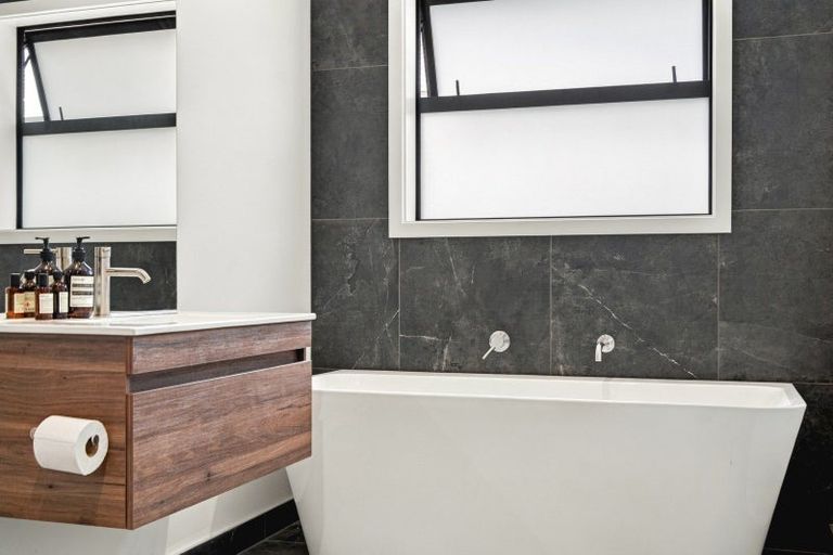 Photo of property in 7 Neinei Place, Wharewaka, 3330