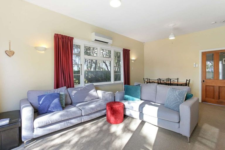 Photo of property in 60 Oxley Avenue, St Albans, Christchurch, 8014