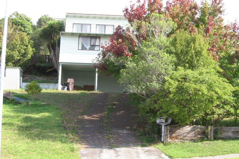 Photo of property in 84 Stapleford Crescent, Browns Bay, Auckland, 0630